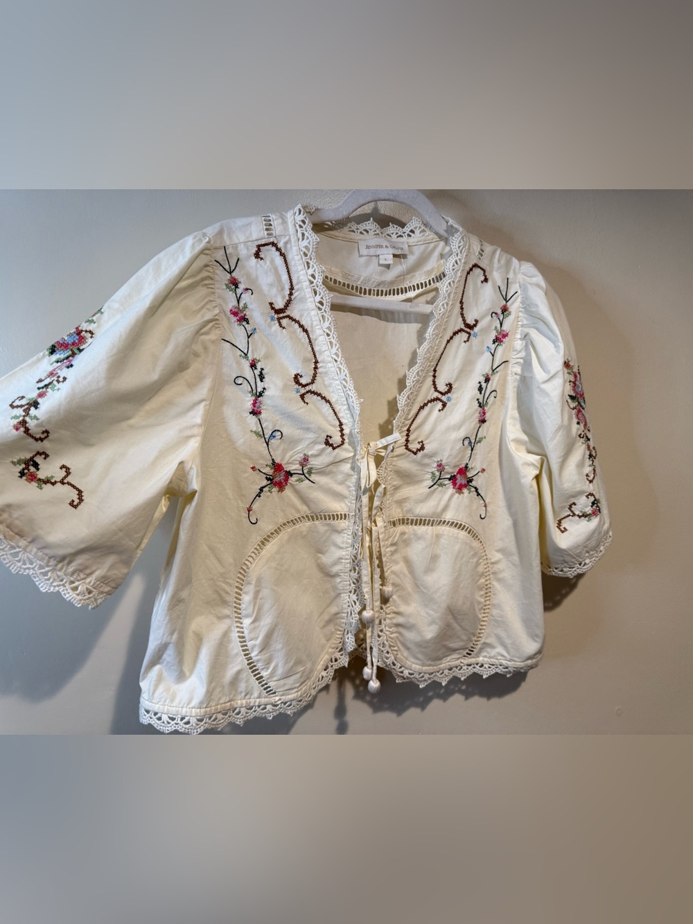 Jennifer & Grace Romantic Eyelet Embroidered Short Sleeve Tie Front Blouse L - Picture 5 of 9